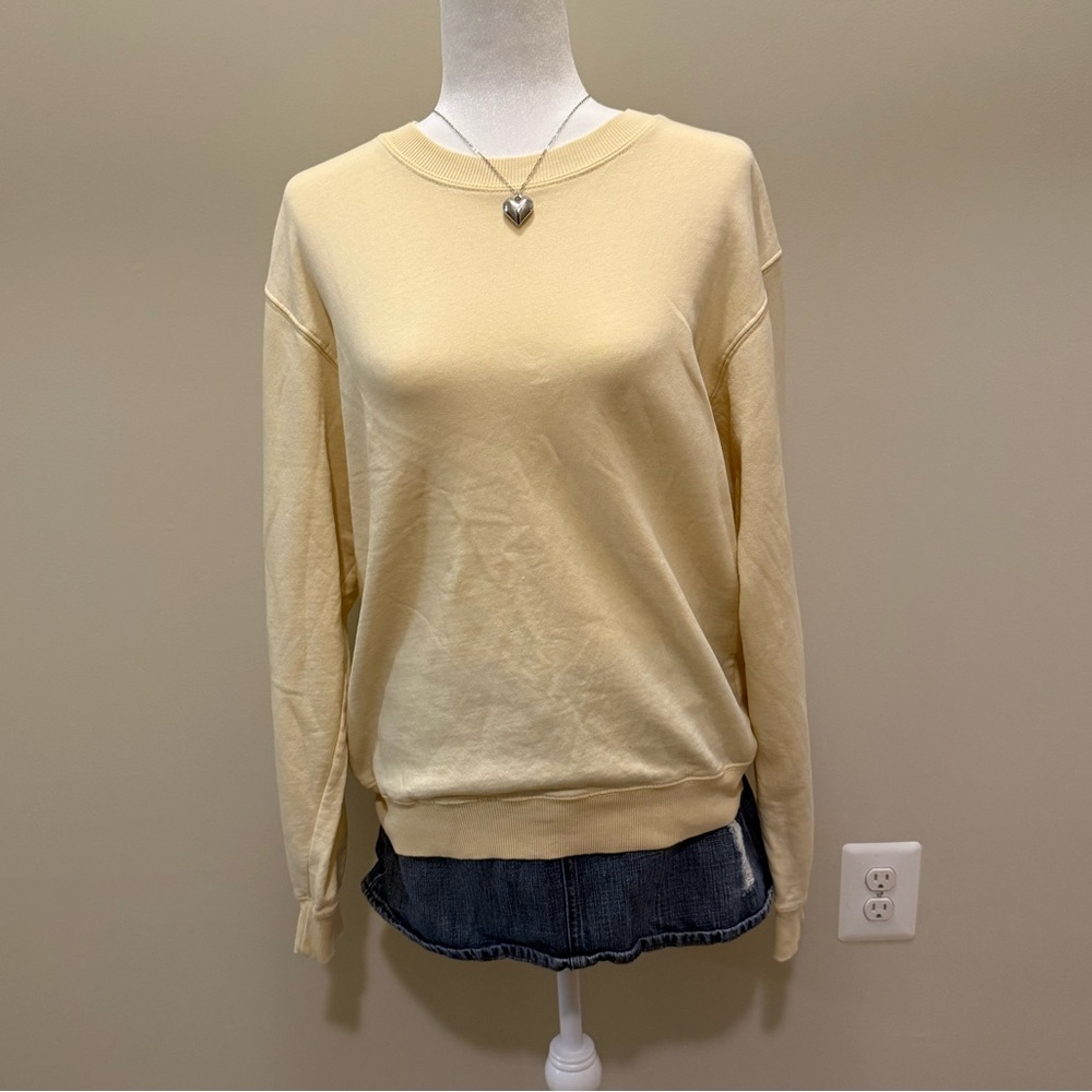 Brandy melville oversized pale yellow sweater